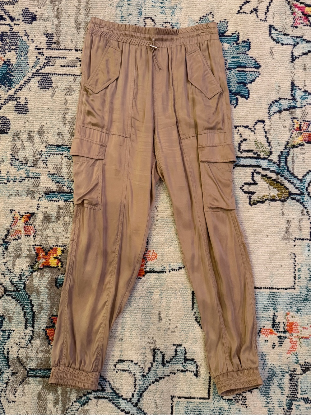 Joe's Jeans "The Haute Utility" cargo jogger pants. Size M - Picture 7 of 9